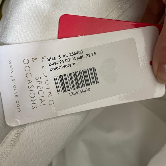 Flower Girl 🌸 / Wedding dress - Picture 6 of 6